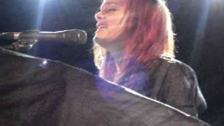 A Fine Frenzy - The Minnow &amp; The Trout - live in Dresden (11/24/2008)