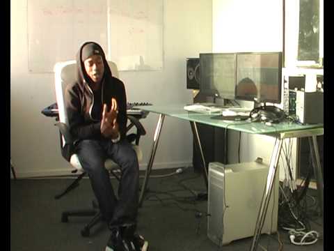 Leslie beskriver musiken på nya skivan