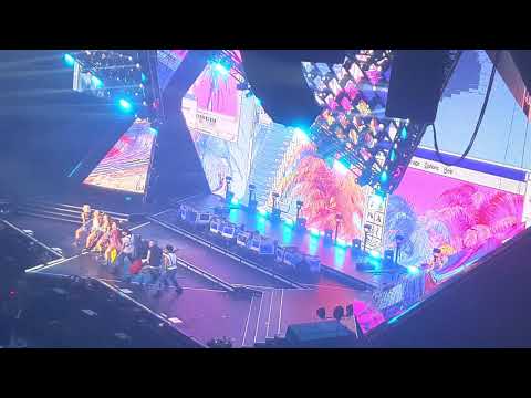 Little Mix - Shout out to my ex (4K HDR) - Nottingham Motorpoint Arena