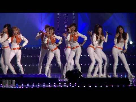 [Fancam] 100327 SNSD - Gee@Mister World 2010 Final