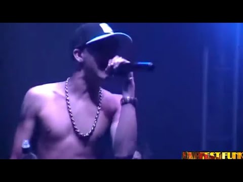 #473 Mc Leozinho da VP na NITRO NIGHT em São Paulo (22/08/13 EXCLUSIVO UVRFEST FUNK) oficial