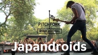 Japandroids performs &quot;Wet Hair&quot; at Pitchfork Music Festival 2012