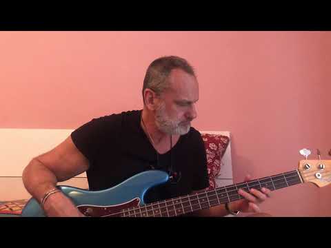 David Gilmour-Rattle That Lock- Bass Cover