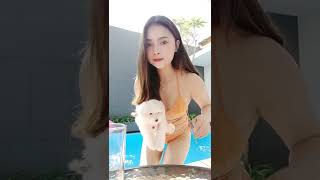 Cewek Cantik pakai Bikini # Shorts