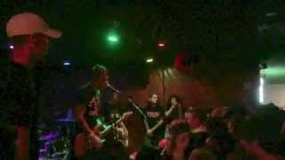 Joyce Manor - The Jerk - Live @ Yucca Tap Room - HD