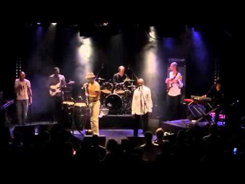 MJC l'escale à aubagne Touré Kunda Wadini (live)
