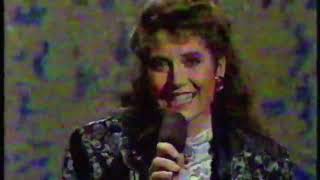 Amy Grant - Sleigh Ride - Live - (1986) - On The Tonight Show - (1080p) - (60 FPS)