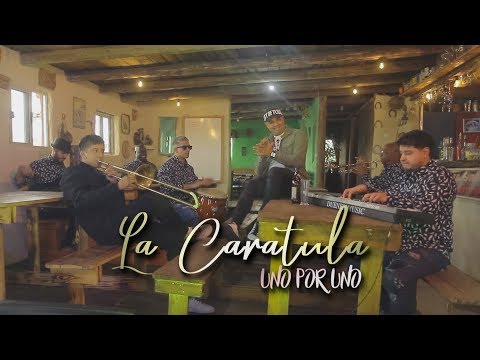La Caratula - Uno x Uno (Video Oficial)