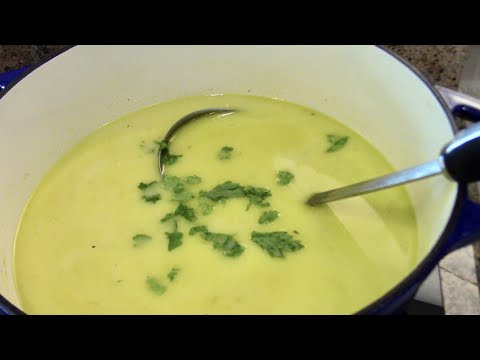 Greek Lemon Soup, Avgolemono #easyrecipe #comfortfoodrecipes
