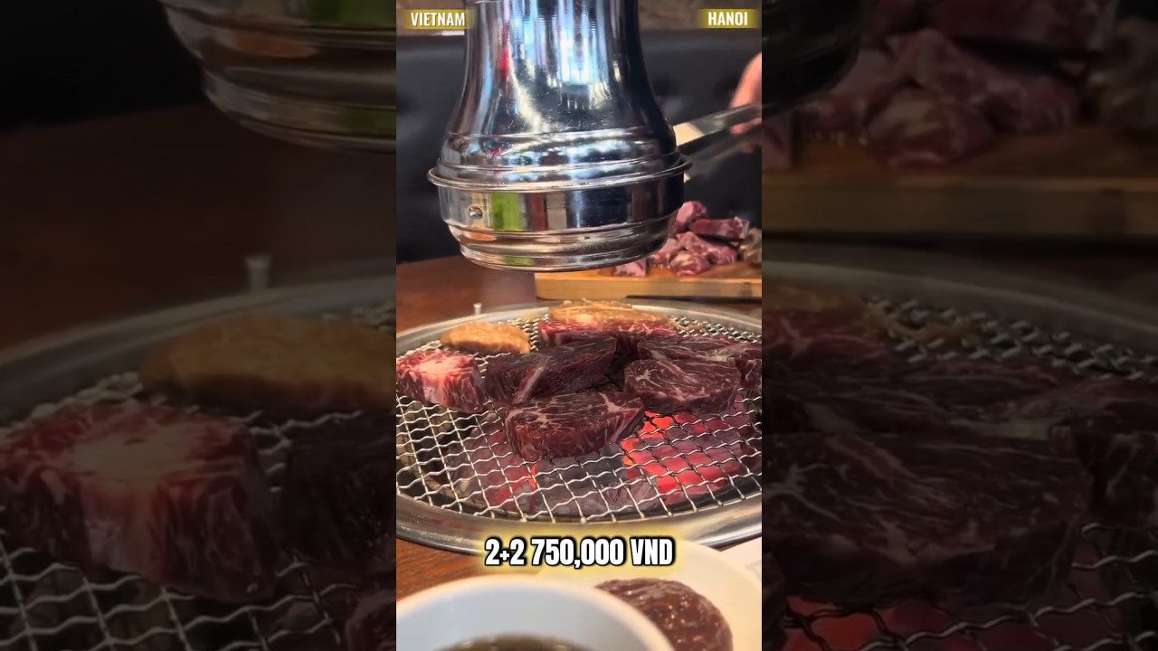 베트남?? 하노이 숯불 위에 소고기 올리는 순간 #하노이 #hanoi #맛집 #하노이여행 #베트남여행 #베트…