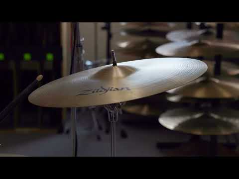 1980s Zildjian A 18" Medium Ride Cymbal 1660g image 4