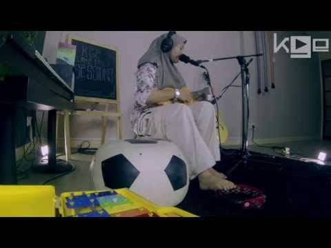 Laye Palo:  Tenangkan Punggung Anda (The Venopian Solitude)