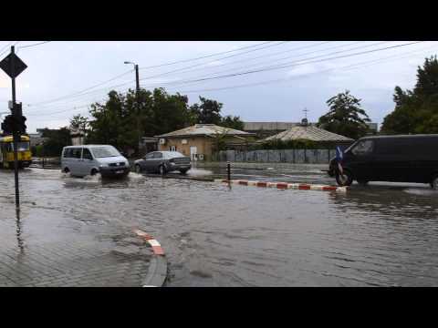 BotosaniNews  inundatii in zona industriala a municipiului botosani