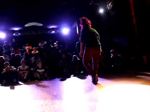 urban champs Sherry (holickz) vs lala (comix) achtelf.