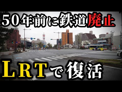 アントワープの HermeLijn 型トラムは、モルツェル行きの 15 番線に乗ります。このトラムは、同じ名前のショッピング街の下にあるメイア プレメトロ駅に停車します。