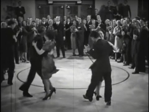 1938 Balboa dance to "Rockin' The Town"  from "Start Cheering"
