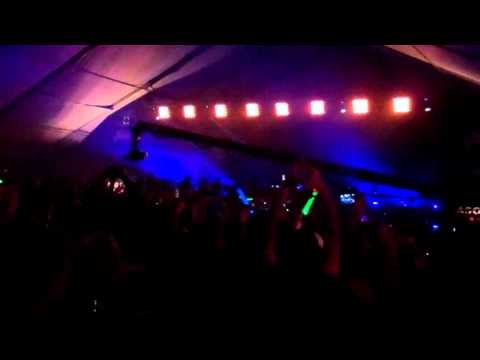 ASOT550 3/17/12 - Beyond Wonderland -  John O'Callaghan_Find Yourself(Cosmic Gate Remix)