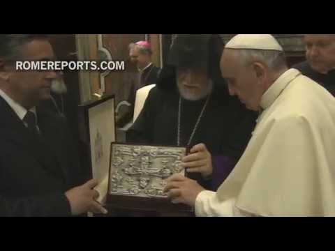 El Papa se reúne con Aram I, el Catolicós de la Iglesia Armenia de Cilicia