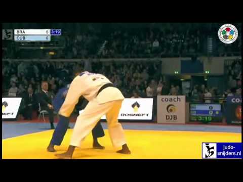 Luciano Correa (BRA) - Jose Armenteros (CUB) [-100kg]