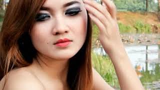 Manise Asmoro Nella Kharisma - Mp3 Download (4.17 MB)