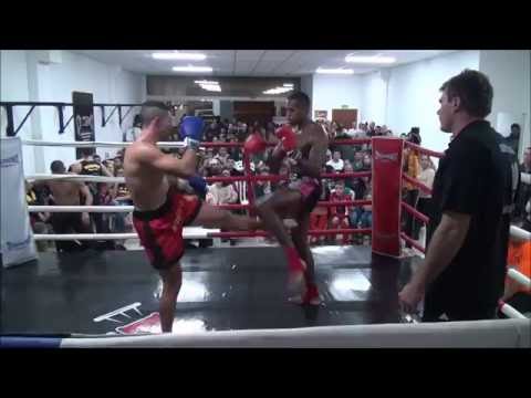 [FGMT] Helielton Trindade (Dk1 Shamo) VS Leonardo Almeida (Shock Team) - COPA RS MUAYTHAI 2016