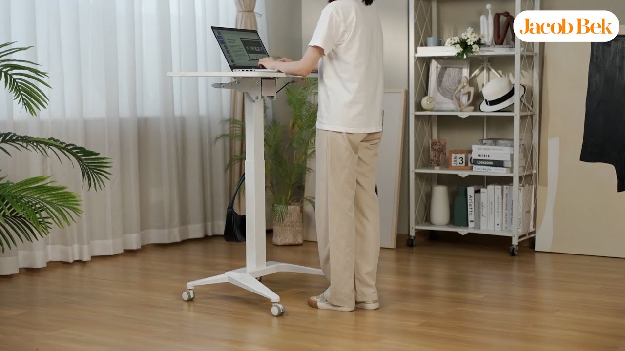 Standing Mobile Laptop Desk – Jacob Bek