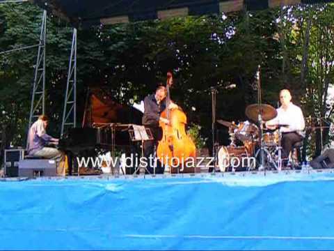 Bruce Barth Trio - "Startet"