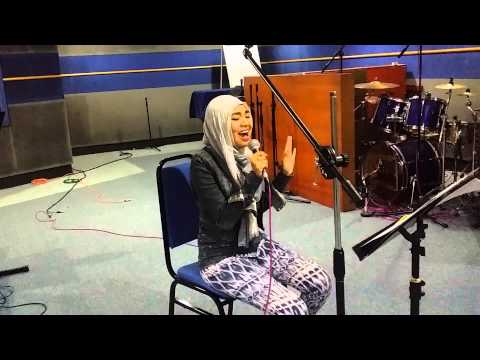 Dari Studio Muzik : Adzrin Adzhar - All About That Bass