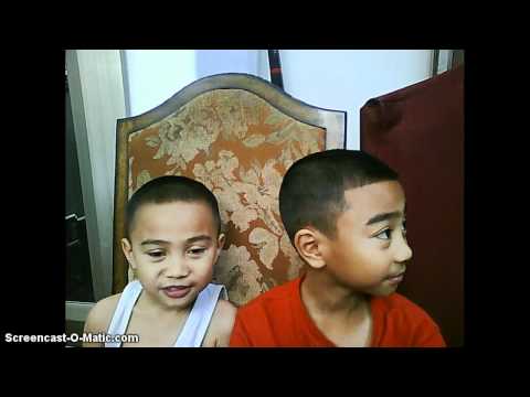 Jethro and Cayden Doing The Baby Food Challenge!