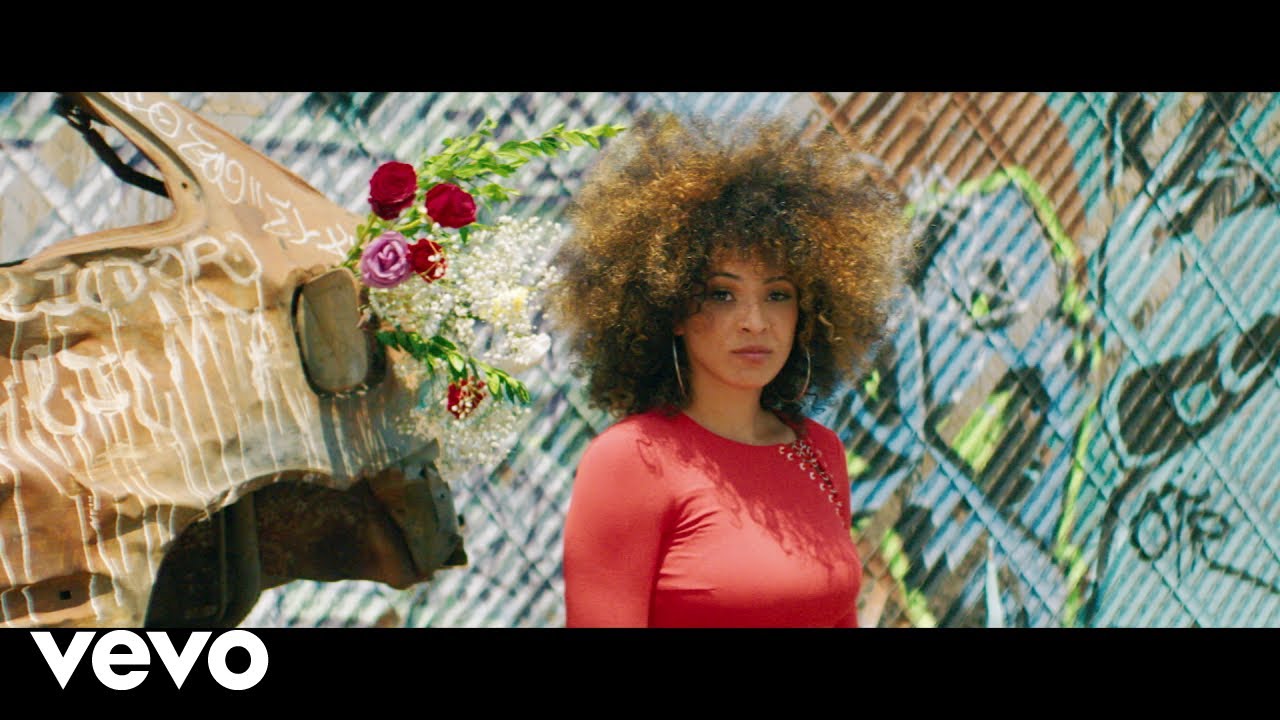 Kandace Springs – “Breakdown”