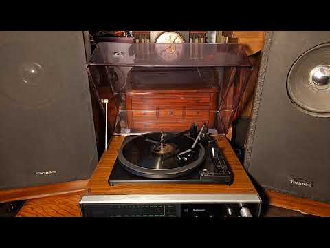 Once Upon A Nickle. Ethel Merman & Ray Bolger. Decca 78rpm. Vintage National 1970s Record Player