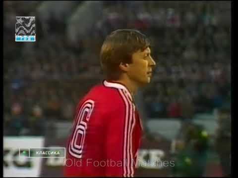 1986 FIFA World Cup Qualification - Soviet Union v...