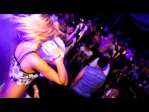 Lazar Silvergren .vs. David Bowie - This is not America