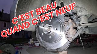 Comment changer les plaquettes de frein arrière sur une BMW E91.