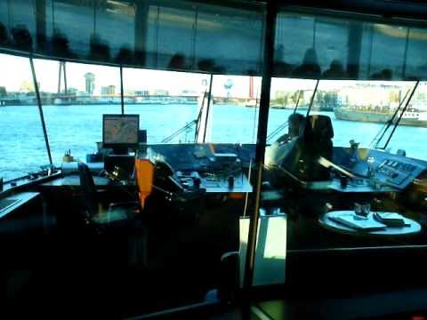 Căpitanul şi vaporul