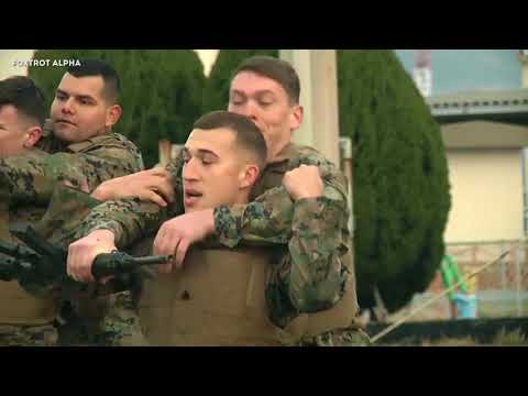 US Marines train martial arts to Japanese soldiers - Marine Corps Martial Arts Program (MCMAP)