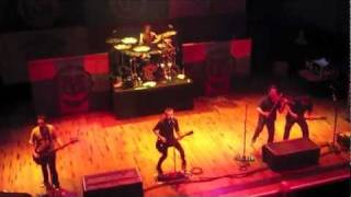 Yellowcard- Cut Me, Mick (Live)