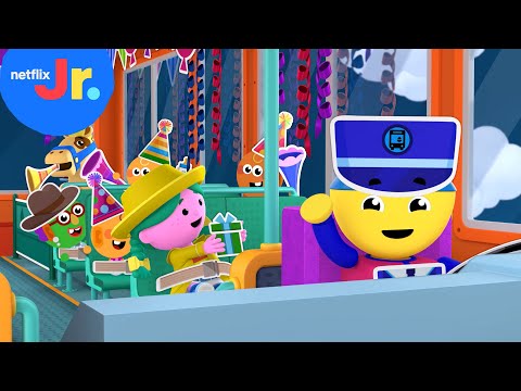 Birthday Bus Party & Birthday Song | Charlie's Colorforms City | Netflix Jr