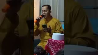 Download lagu Ketika gus wahid nyanyi dangdut #shorts mp3
