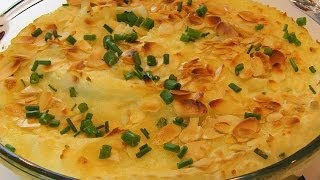 preview picture of video 'Betty's Sour Cream and Chives Potato Casserole'