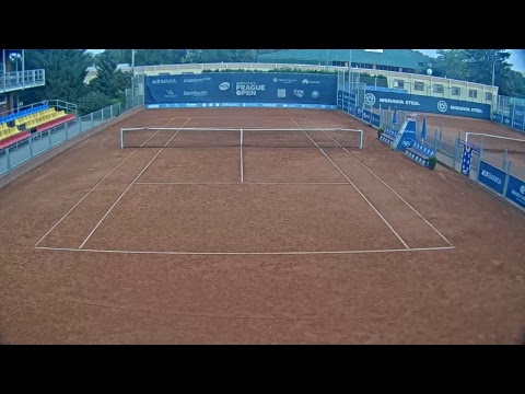 Centr kurt_18.7. - 22.7.2018  TK Sparta Praha "A" - starší žákyně