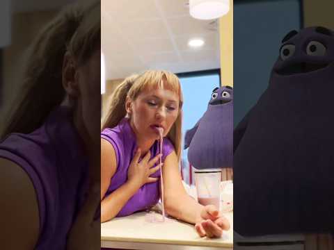 GRIMACE SHAKE?! 💜🫐🥤#shorts #happybirtdaygrimace Oki &Al