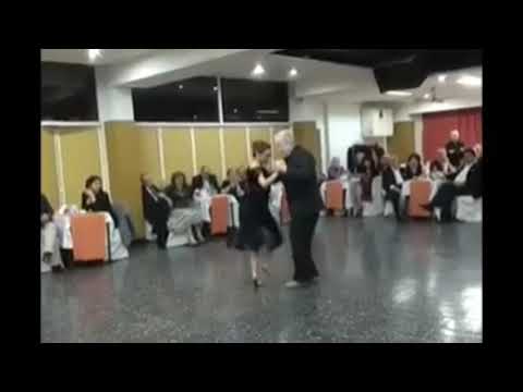 Katherine Laitón y Mario Estrada  El ingeniero Carlos Di Sarli