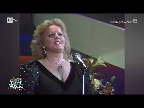 Amedeo Minghi & Katia Ricciarelli - Il Profumo del tempo - "i Fatti Vostri" - 2021