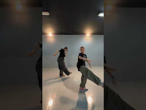 Miyu dance moves #dance