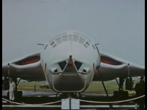 Air Shows: Farnborough (1956 -1957)   Title 2 # chapter 1
