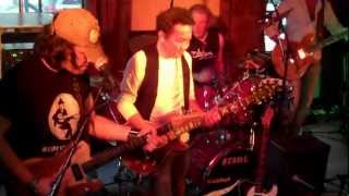 Johnny Laporte Live! & Wolf Mail (#3) @ de Heeren van Sonoy: HONEY HUSH