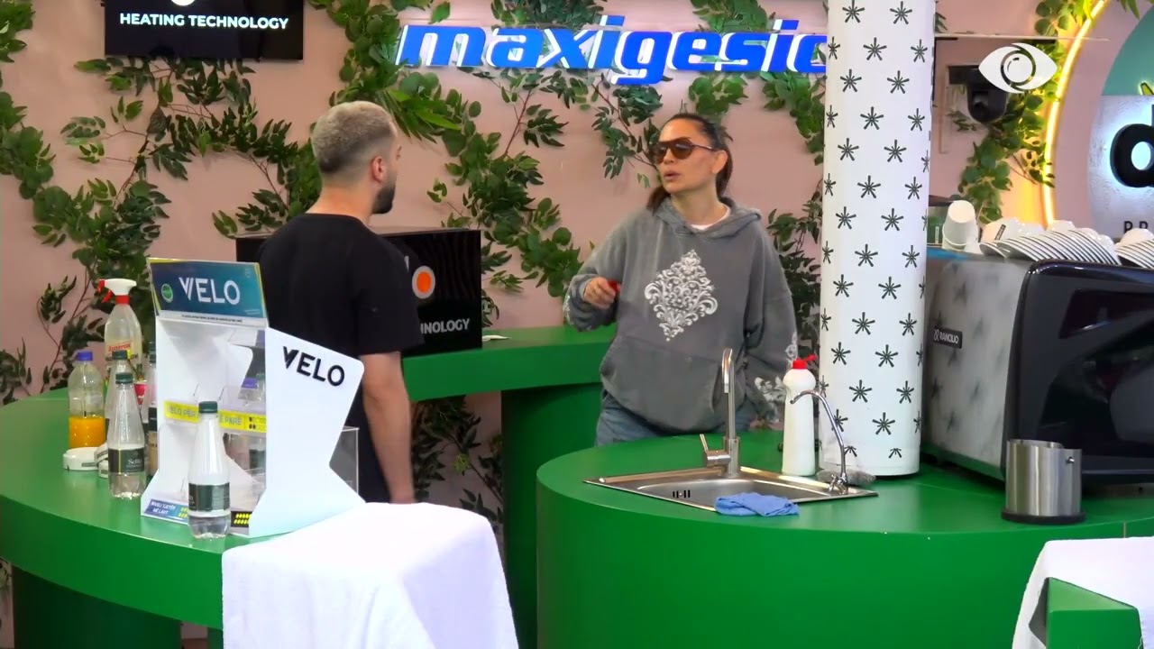 “Zot më fal…”/ Gjesti qëndron vetëm dhe flet me vete: Unë i kam fajet…