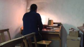 Gentle Jesus, meek and mild - Compton &#39;Sonatina&#39; electrone organ