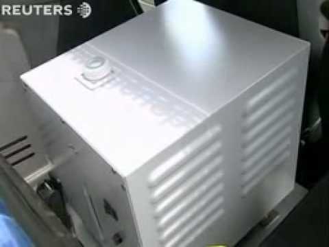 Öko-Mobil  Auto fährt mit Wasser -  WELT ONLINE.flv